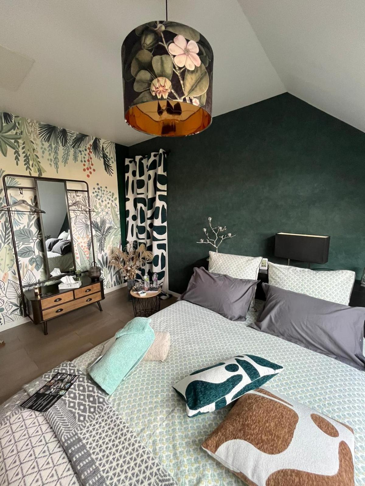 Chambre Dans Un Ecrin De Verdure Angrie Экстерьер фото